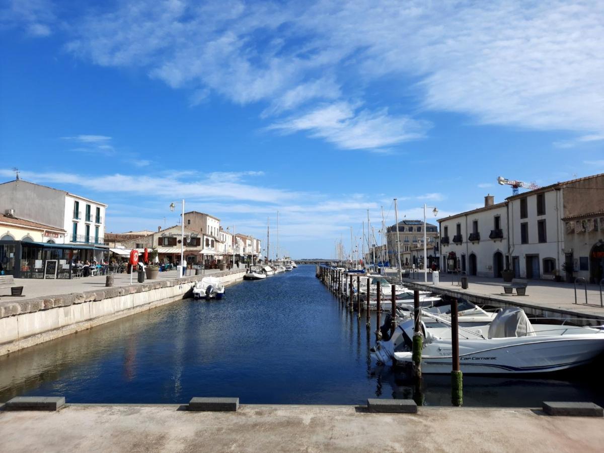 Appartement De Charme Sur Le Port De Marseillan מראה חיצוני תמונה
