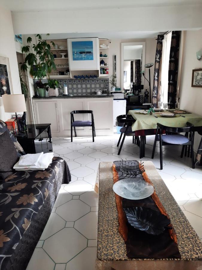 Appartement De Charme Sur Le Port De Marseillan מראה חיצוני תמונה